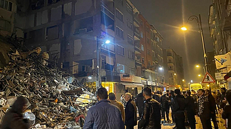 Мощно земетресение в Турция - 7,8 по Рихтер