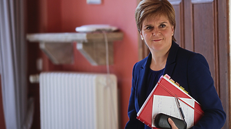 Първата министърка на Шотландия се очаква да подаде оставка