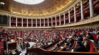 Сайтът на френското Национално събрание е блокиран от тази сутрин