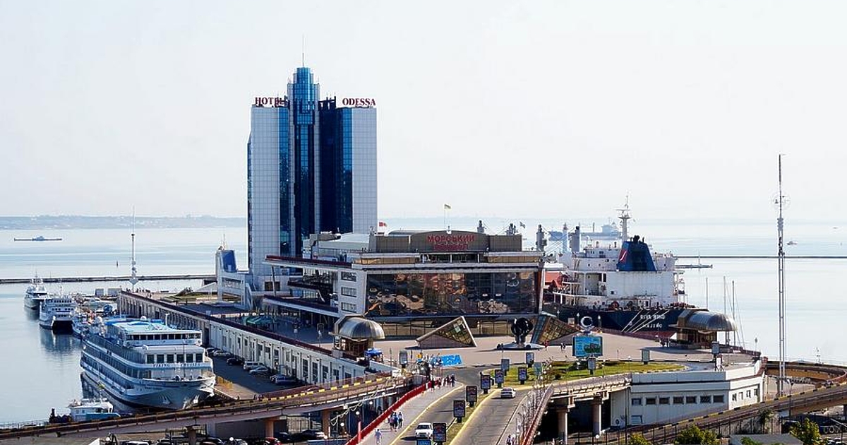 За опасност от морски мини предупредиха местните власти в Одеса, след