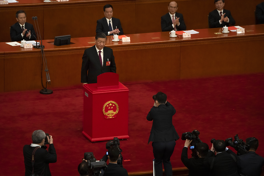 Третият мандат на Си Цзинпин: четири основни предизвикателства