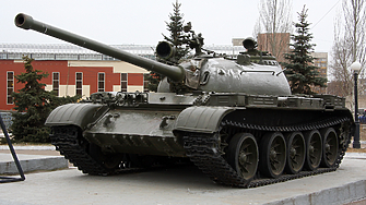 Войната днес: Русия вади от нафталина танкове от зората на Варшавския договор