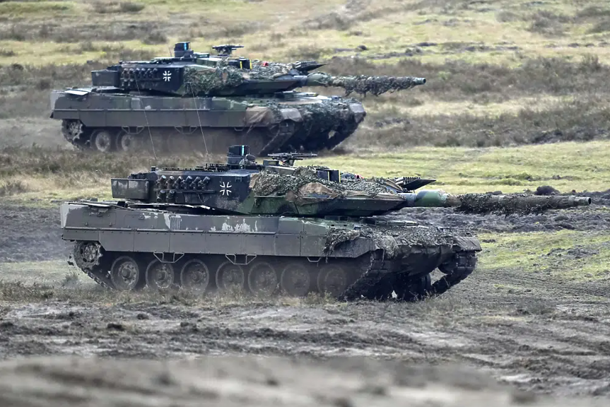 Дания и Нидерландия ще дарят 14 танка 