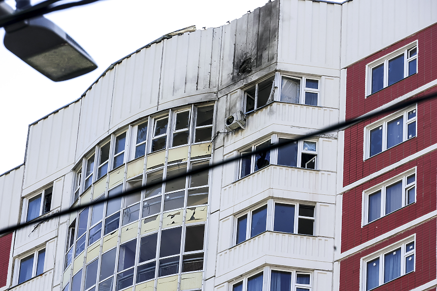 Потресените и ридаещи московчани да се приготвят за истински бомбардировки (ВИДЕО)