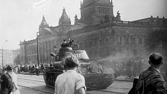 Бундестагът почете източногерманците, вдигнали въстанието през 1953 година