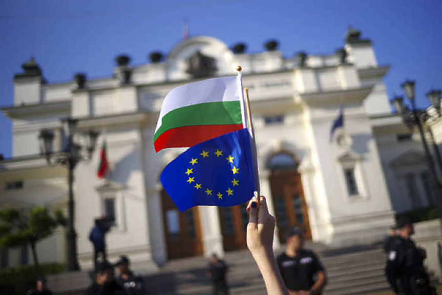Разгром, рухване на България? Така ли е наистина?