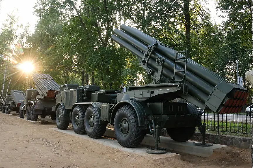 Ройтерс: САЩ ще изпратят касетъчни бомби на Украйна