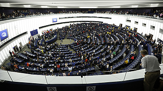 10 евродепутати от Нидерландия и 9 от Австрия подкрепиха приетата днес