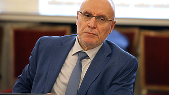 Парламентът избра Димитър Радев за шеф на БНБ