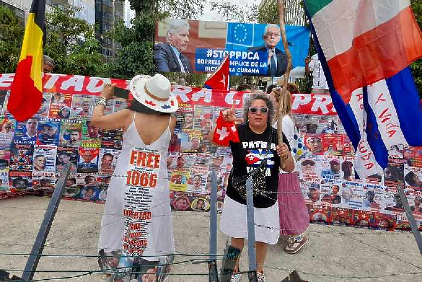 Протестиращи: Куба без Канел, Европа без Борел! (ВИДЕО, СНИМКИ)