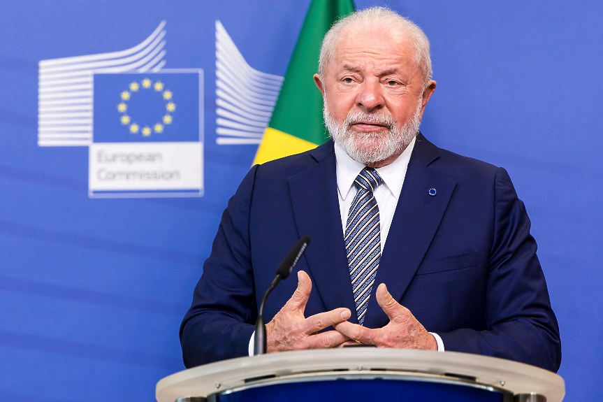 Сменят тазобедрена става на бразилския президент. Не понася болките