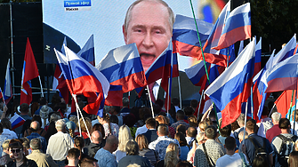 Създадено от Путин младежко движение получава субсидия €185 млн.