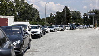 В Гърция вдигат таксите за леки коли по магистралите