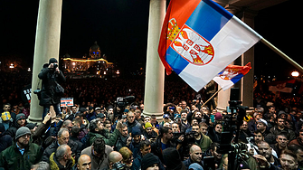 Мария Захарова: Западът клати Сърбия с майдански преврати