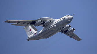 Украйна свали два руски военни самолета над Азовско море