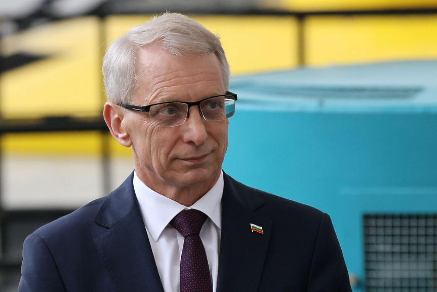 Оставка на министър Вътев не е основа за преговори