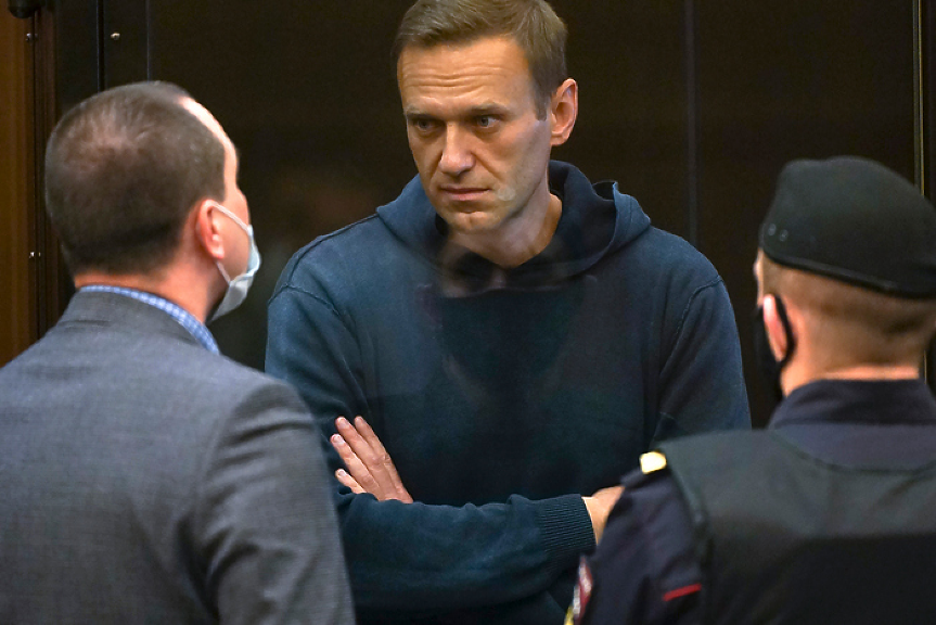 Адвокат на Навални е арестуван в Москва