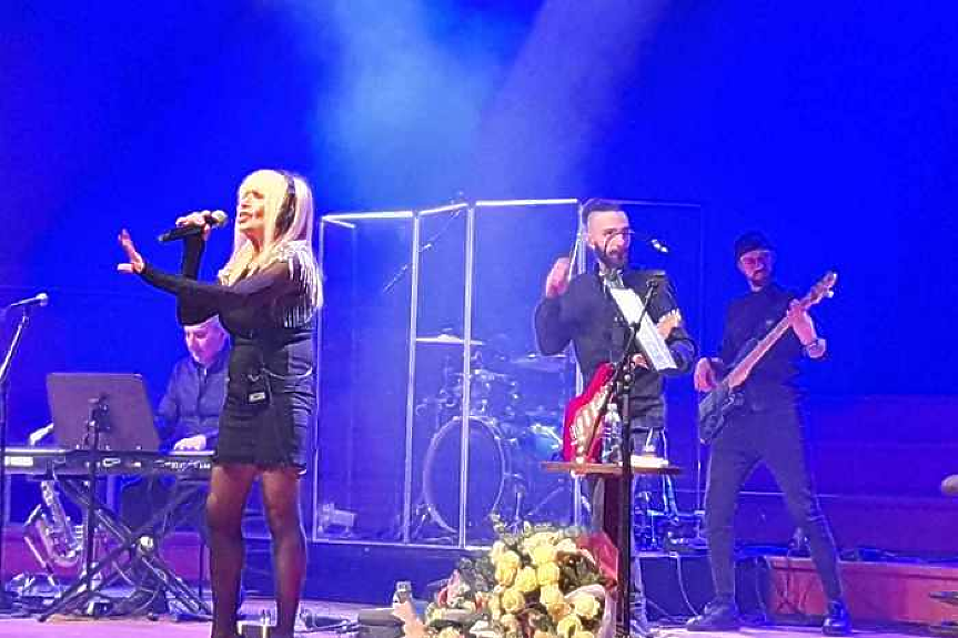 Стотици българи пяха с Лили Иванова в Брюксел