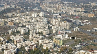 В ЕС жилищата поевтиняват в края на 2023 г. - в България поскъпват