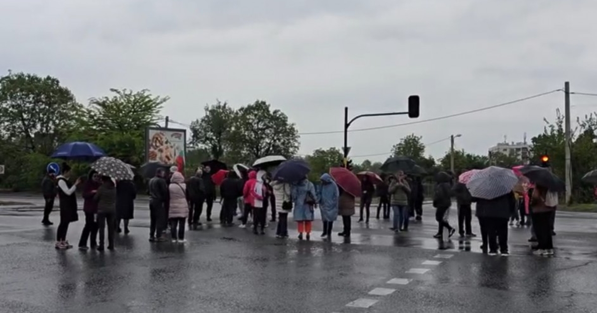 Жителите на кв. Горубляне“ блокираха кръстовище в София и предизвикаха