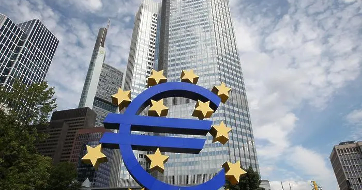Високопоставени служители на Европейската централна банка (ЕЦБ) и Федералния резерв