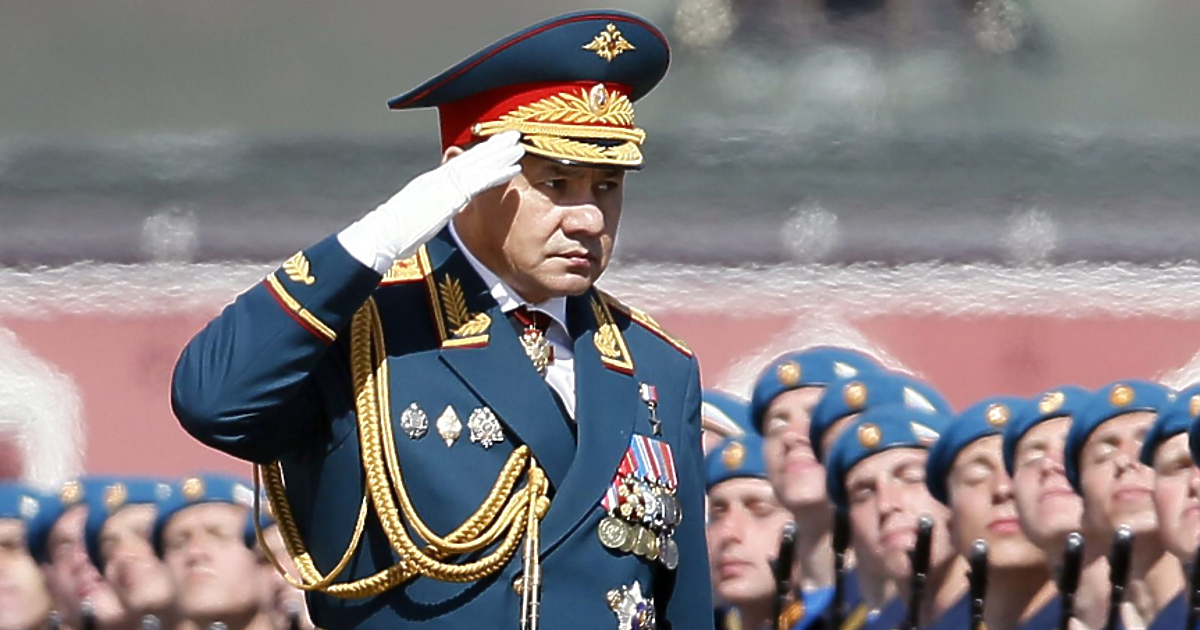 Руският президент Владимир Путин сменя министъра на отбраната Сергей Шойгу,