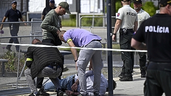 71 годишен мъж е нападателят на словашкия премиер Роберт Фицо според