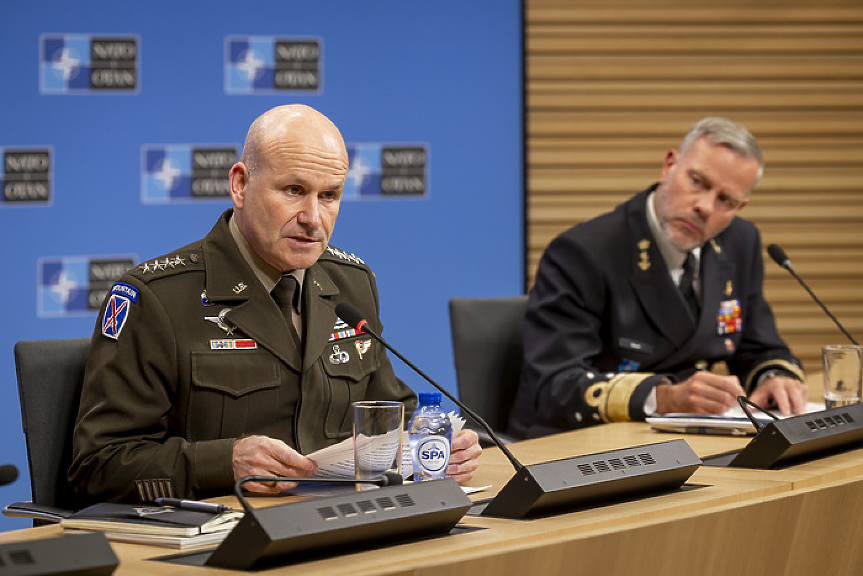 НАТО: Русия няма достатъчно военни за пробив при Харкив