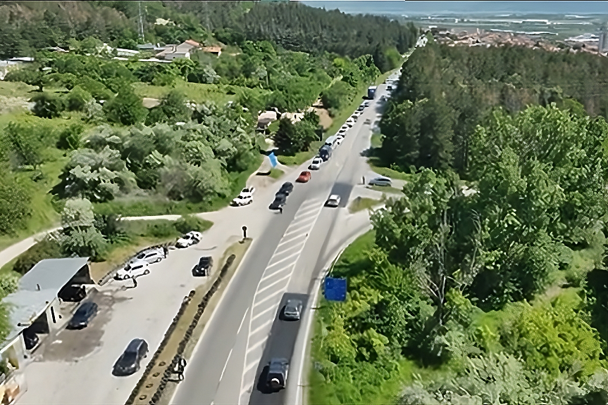 Ремонтът на кръстовището край Аксаково започнал 3 дни преди катастрофата с Кирил Петков