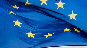 EURACTIV: 12 страни от ЕС искат преговори с Украйна и Молдова. Не и България