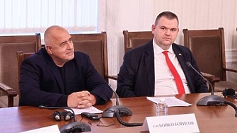 Според лидера на ГЕРБ Бойко Борисов управление което да изолира