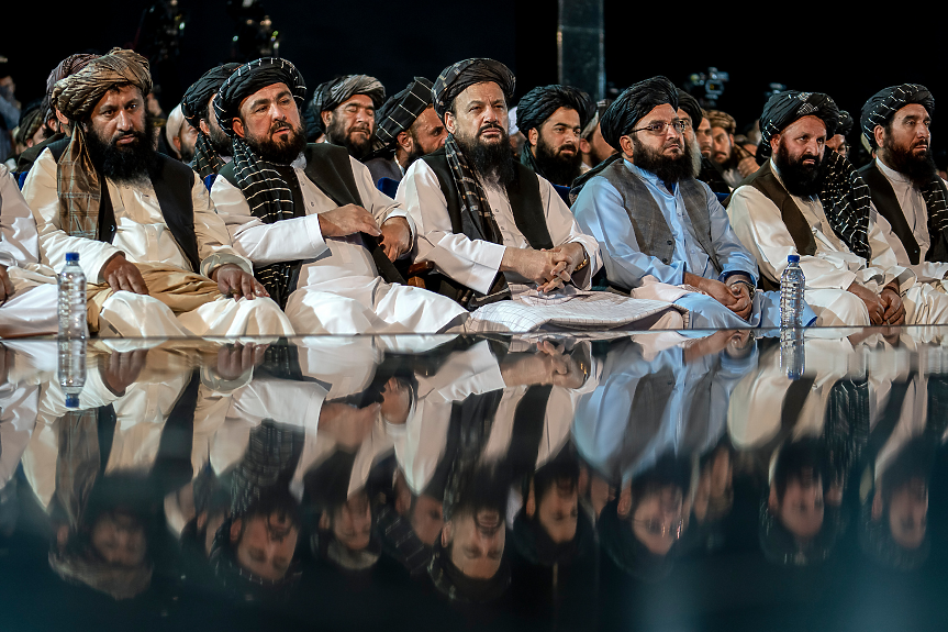 Русия покани талибаните, обявила за терористи, на икономически форум