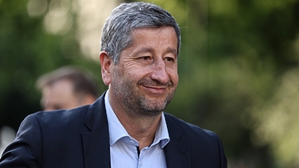 Председателят на Да България Христо Иванов подаде оставка заради резултатите