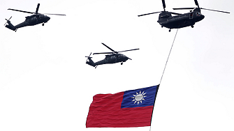 Китай тренира превземане на Тайван