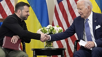 Президентът на САЩ Джо Байдън се извини лично на украинския си
