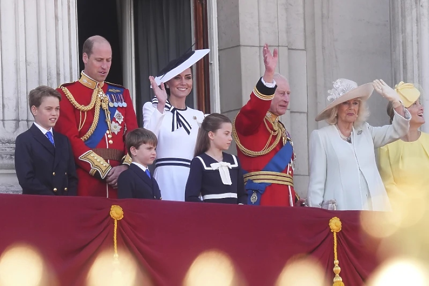 Кейт, принцесата на Уелс, се появи за първи път, след като обяви, че се лекува от рак