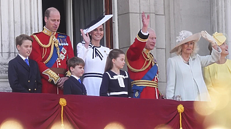 Кейт, принцесата на Уелс, се появи за първи път, след като обяви, че се лекува от рак
