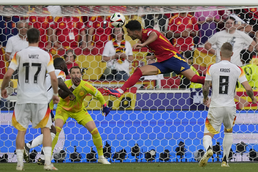 Испания изхвърли домакина Германия – 2:1 след продължения