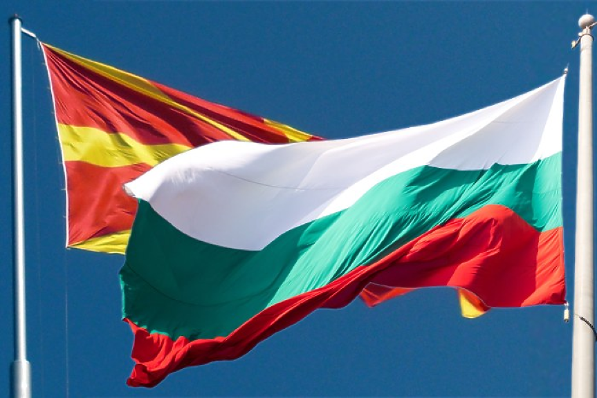 България призова Скопие да не отклонява пари от Коридор 8