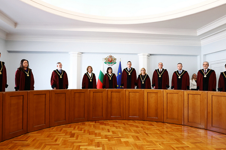 Конституционният съд отмени голяма част от съдебната реформа