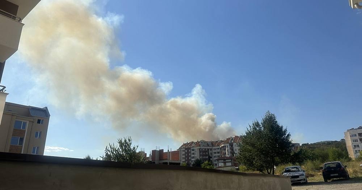 Частично бедствено положение е обявено заради пожара в северната част