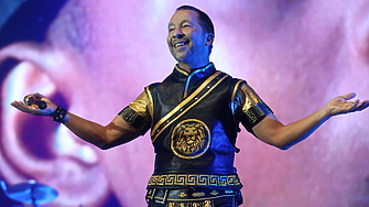 Звездата от 90 те DJ BoBo празнува своята 30 годишнина