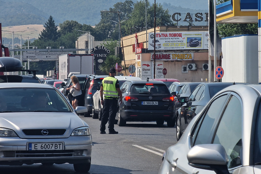 Не стои въпросът за контрол по границата с Гърция