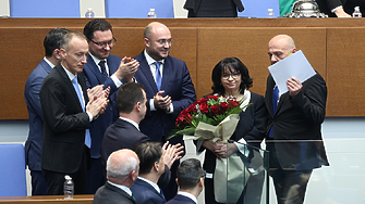 ДЕНЯТ В НЯКОЛКО РЕДА: Борисов знае кой е виновен за всичко. И отложен опит за еврозоната