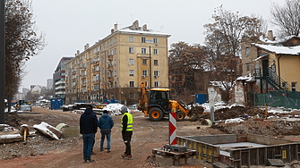 Ремонтът на "Опълченска" - спрян от ДНСК, без да уведоми общината