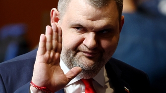 Делян Пеевски поиска пълен мандат за правителството "Желязков"