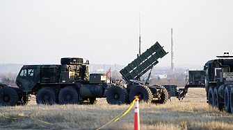 Украйна: Работим със САЩ по техническите детайли на военни доставки