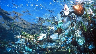 Японци изобретиха пластмаса, която се разтваря в морето