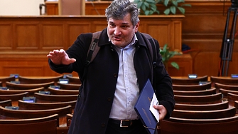 Ще платят "едни заплати за няколко години, докато се закрие този велик Магазин за хората"