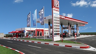 По спешност забраняват износа на някои горива. Изтегля ли ги "Лукойл"?